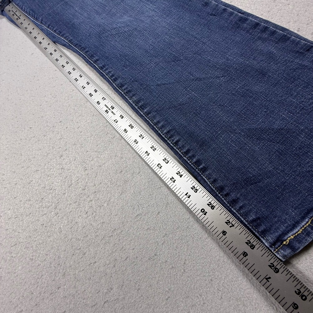 Levis Classic Bootcut Jeans Womens 16S Medium Wash Blue Denim WaterLess - Picture 7 of 11